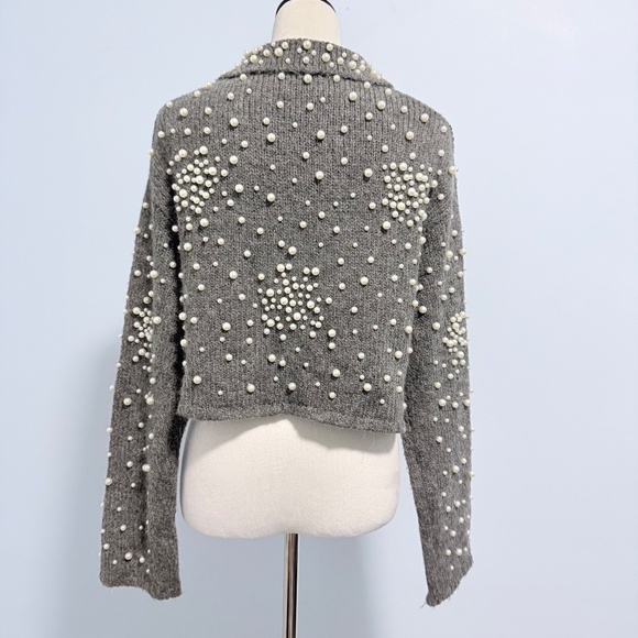ZARA GREY WOOL ALPACA KNIT CROP CARDIGAN WITH FAUX PEARLS LAPEL COLLAR SIZE S - Picture 3 of 10